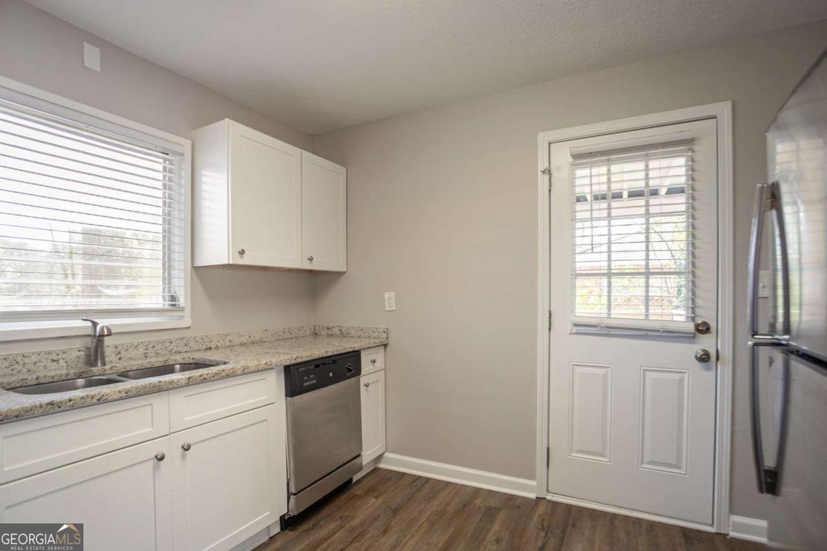 3425 Longleaf Drive Decatur - Photo 7
