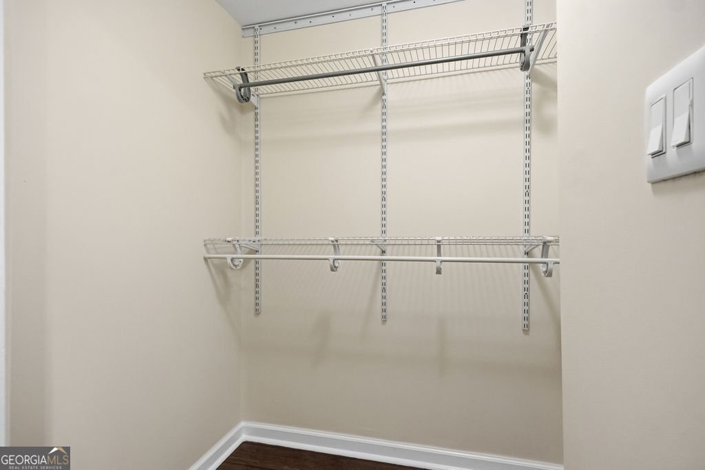795 Hammond Drive Sandy Springs - Photo 18