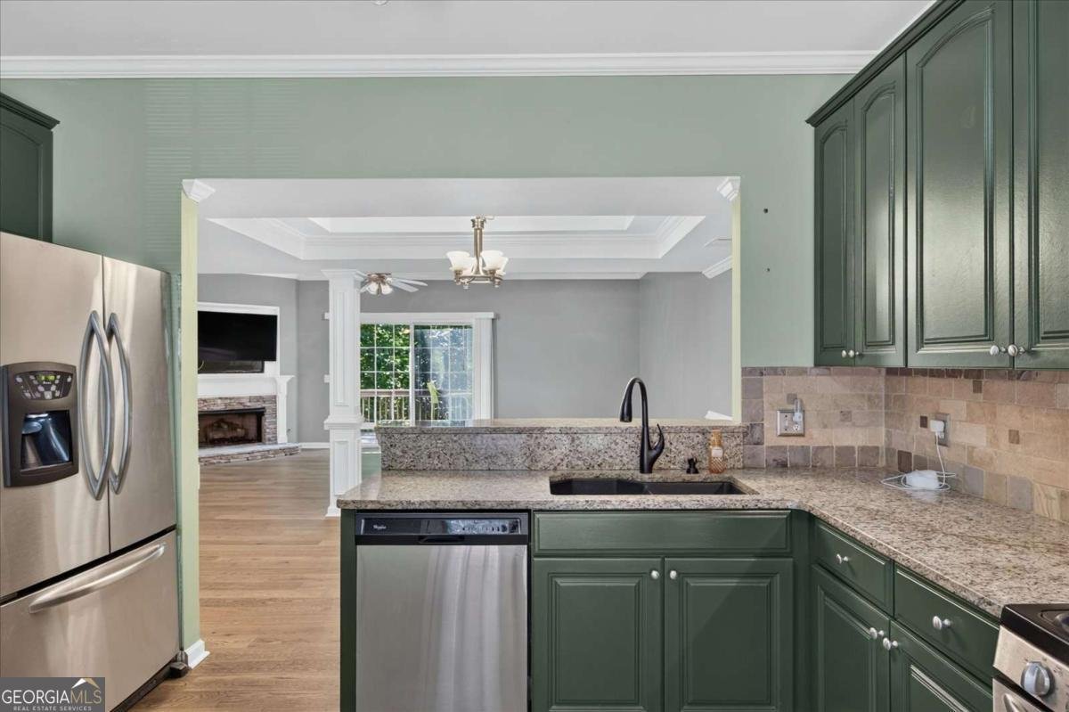 2075 Pine Tree Drive Buford - Photo 16