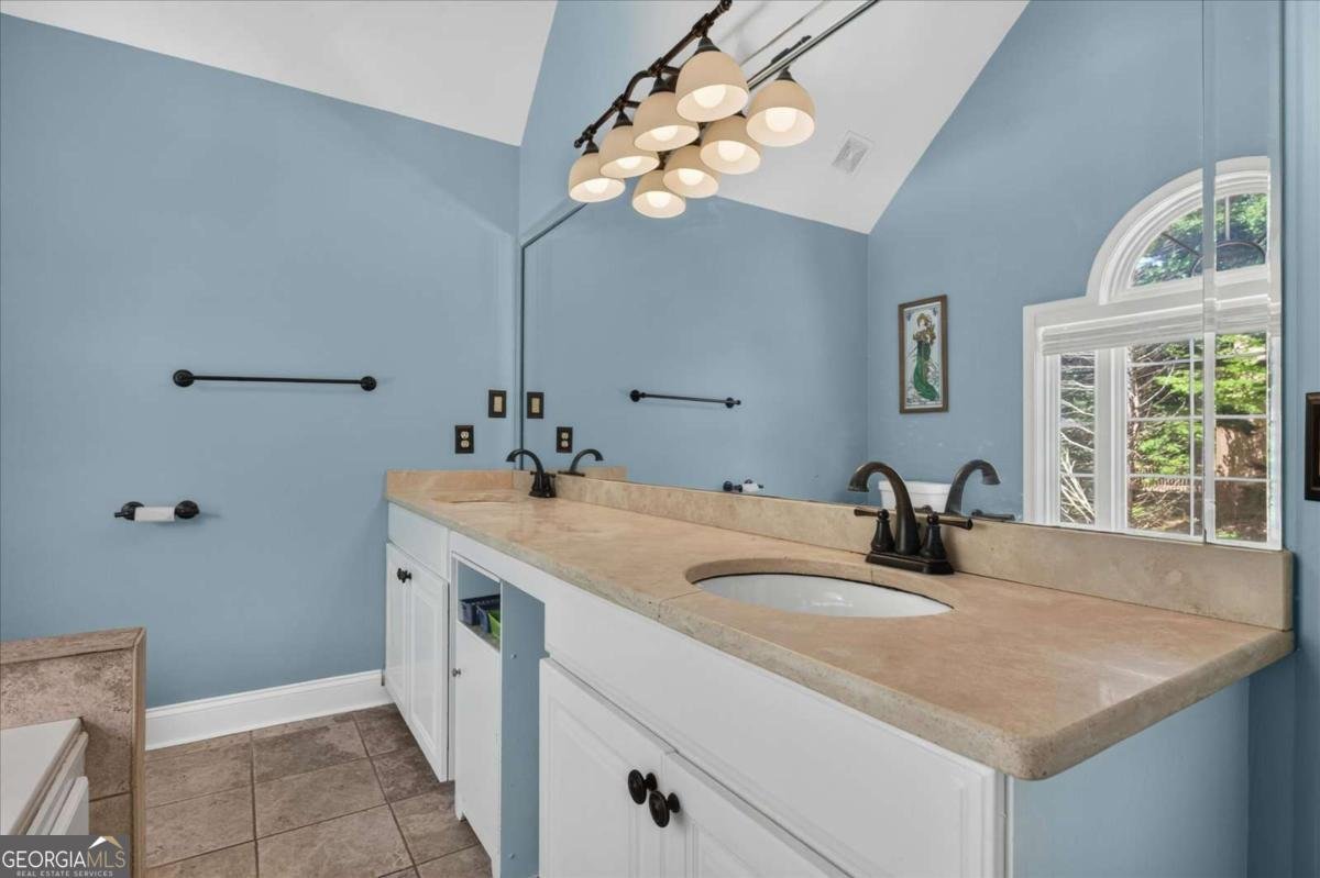 2075 Pine Tree Drive Buford - Photo 30