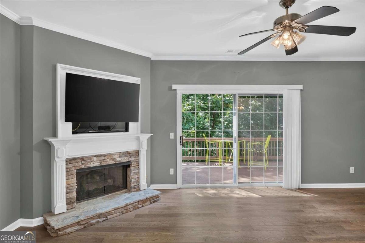 2075 Pine Tree Drive Buford - Photo 8
