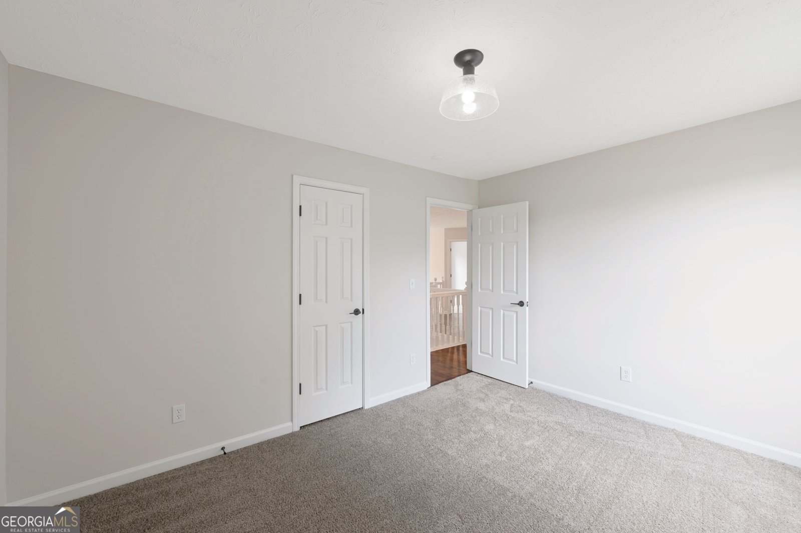 532 Surrey Lane Stockbridge - Photo 18