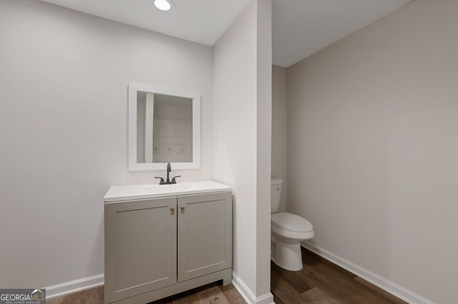 532 Surrey Lane Stockbridge - Photo 20