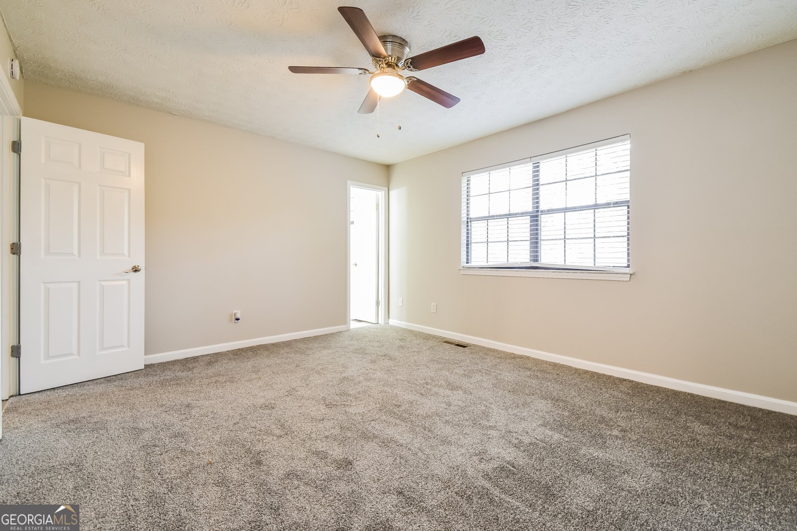 300 Renee Dawn Court Riverdale - Photo 12
