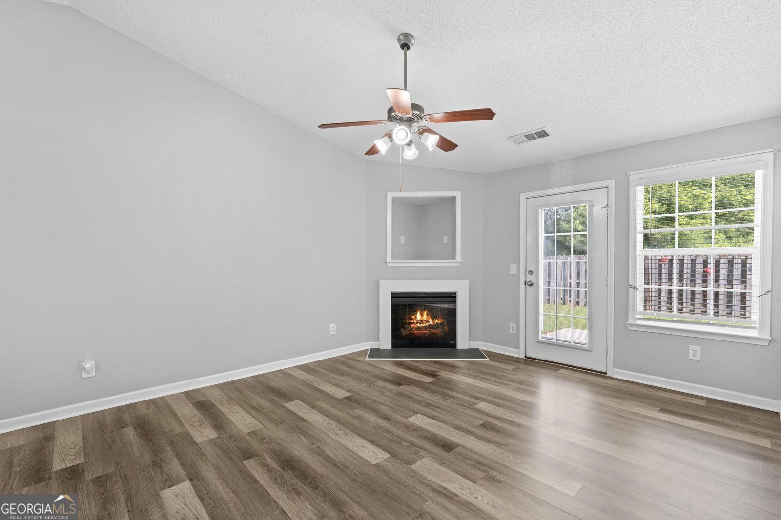1568 Louise Anderson Drive Griffin - Photo 8