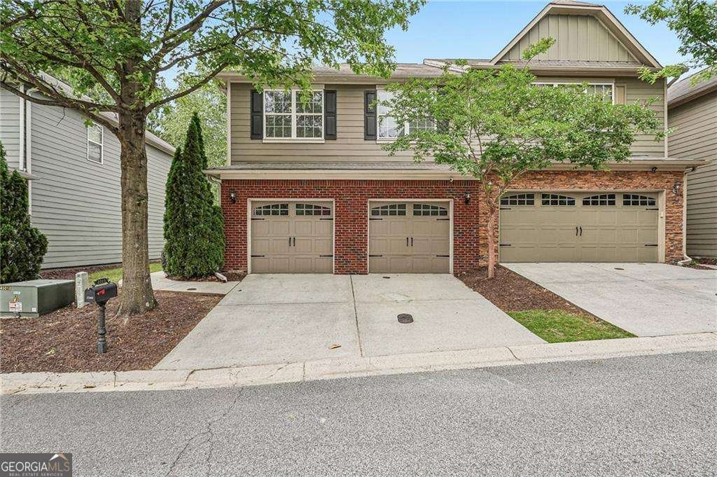 2340 Whiteoak Lane Smyrna - main photo