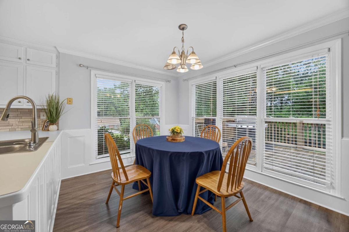 2405 Aveberry Court Conyers - Photo 14