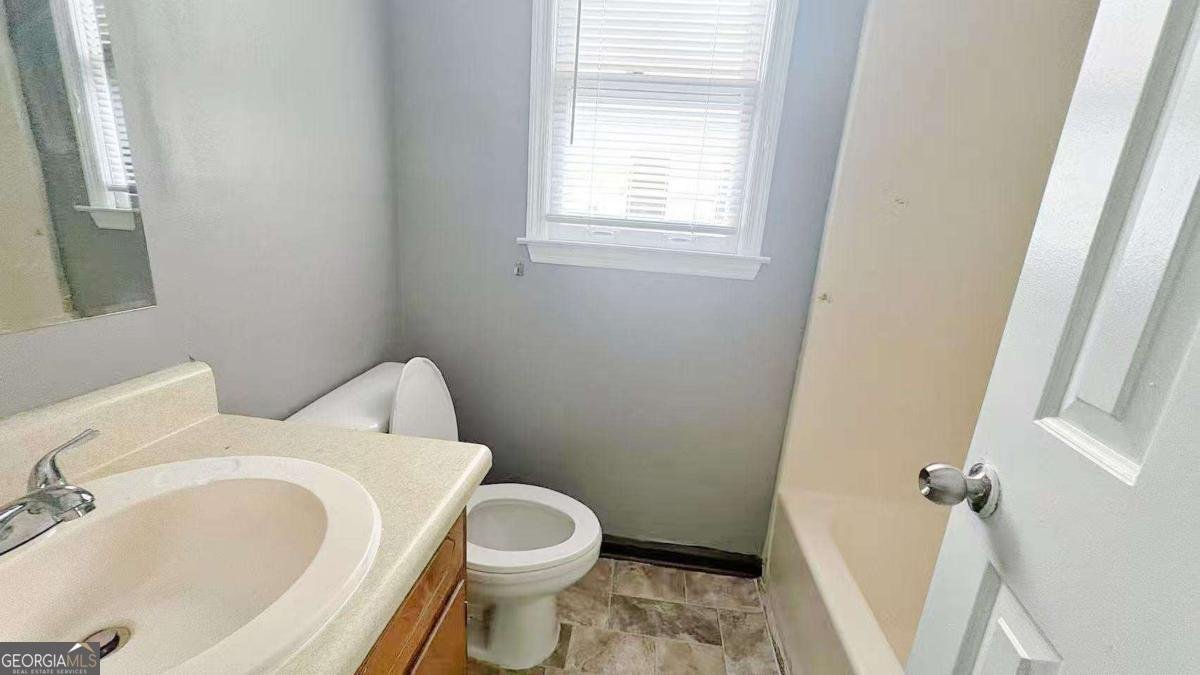 935 Six Oaks Circle Norcross - Photo 11
