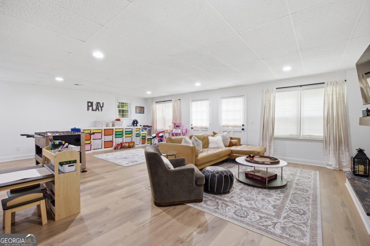 395 Spindle Court Sandy Springs - Photo 42