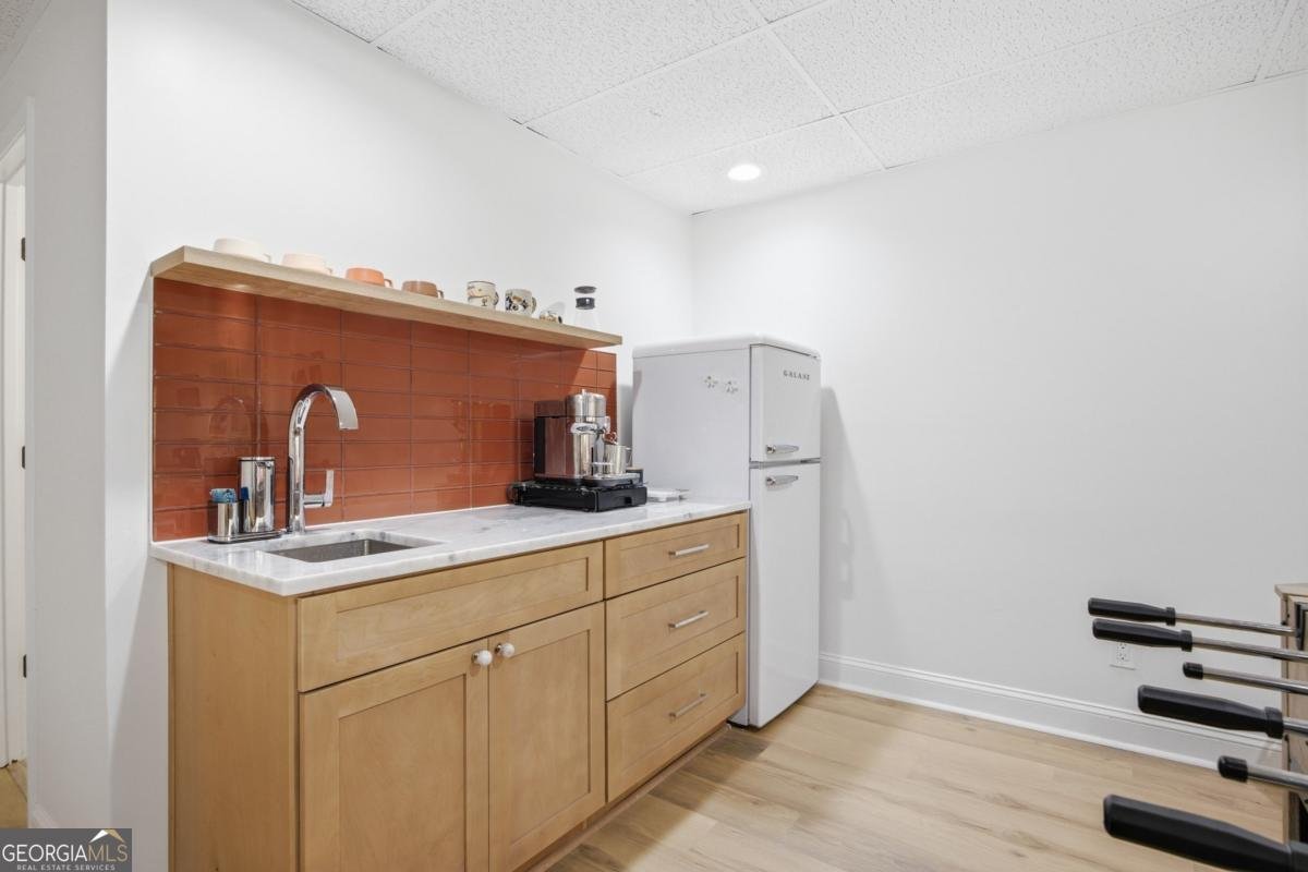 395 Spindle Court Sandy Springs - Photo 44