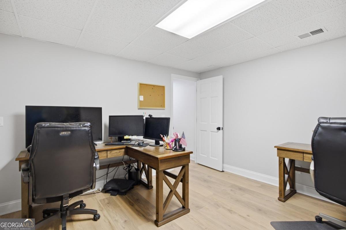 395 Spindle Court Sandy Springs - Photo 46