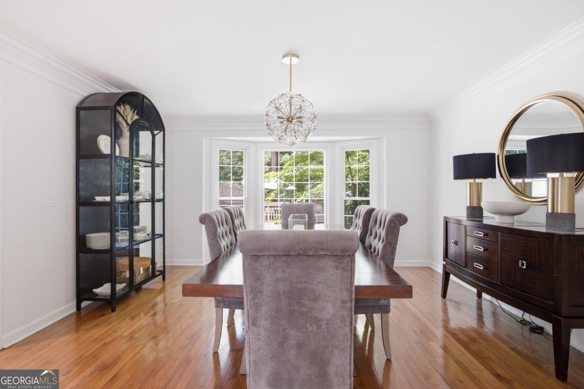 395 Spindle Court Sandy Springs - Photo 8