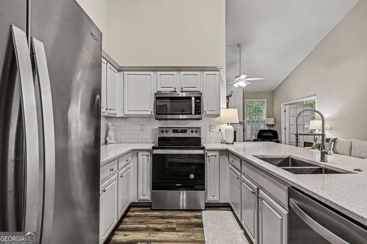 326 Camry Circle Dallas - Photo 11