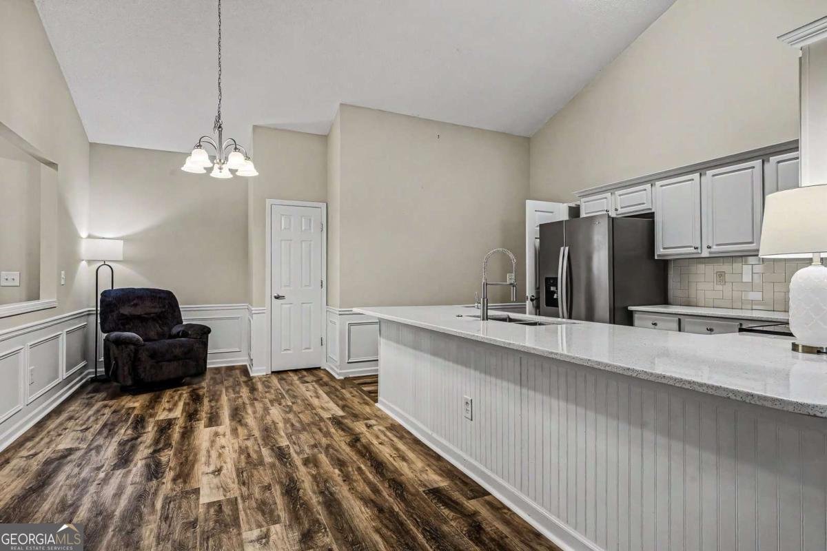 326 Camry Circle Dallas - Photo 14