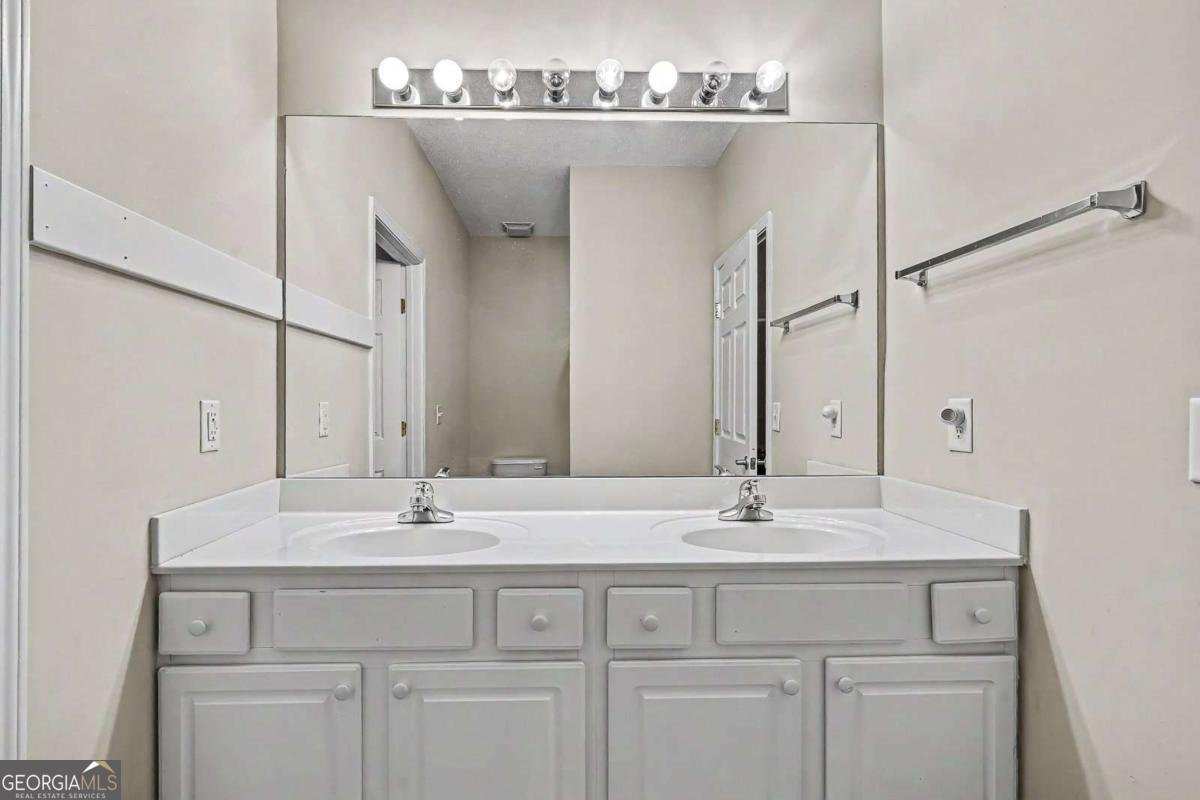 326 Camry Circle Dallas - Photo 19