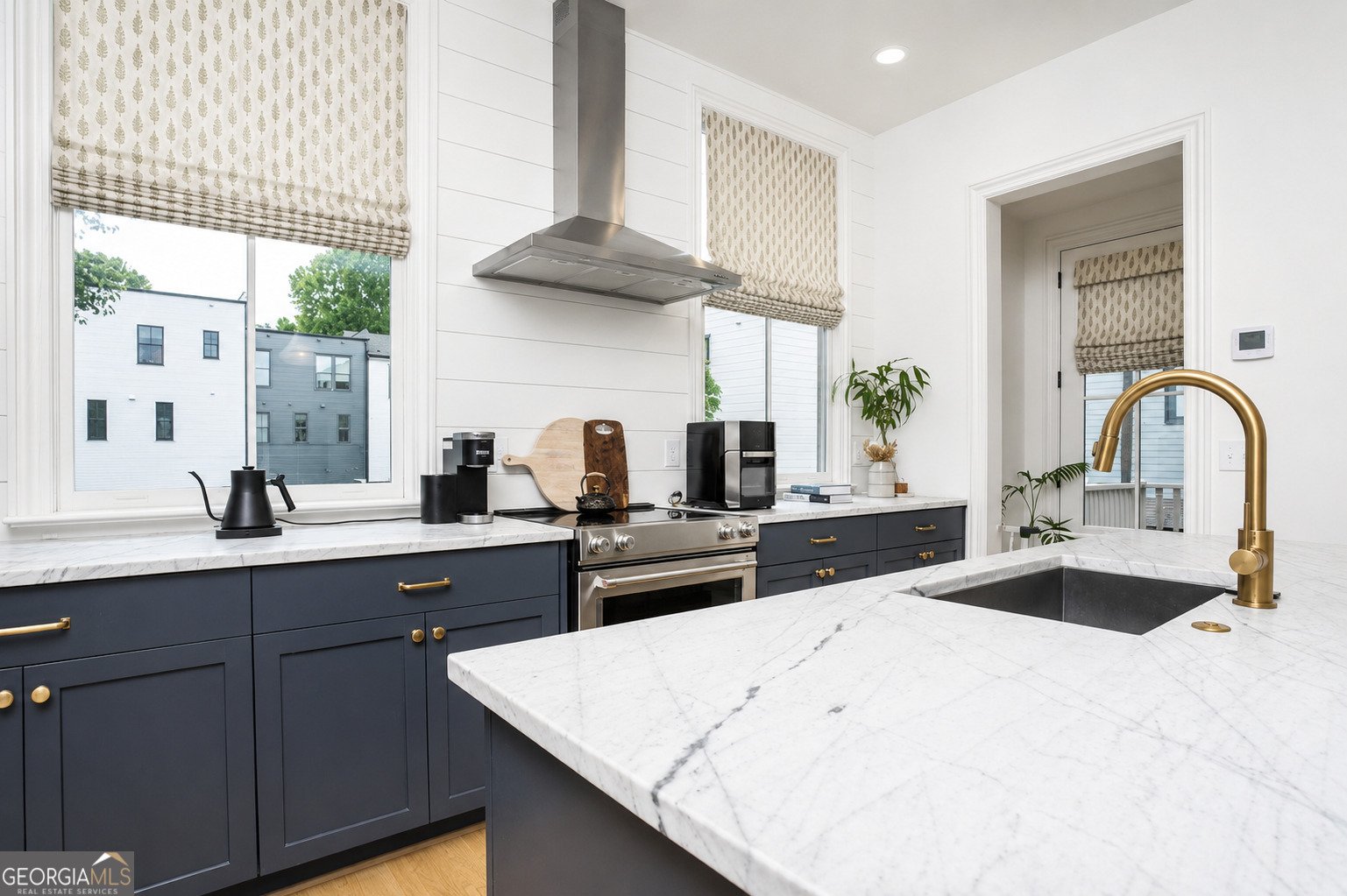 683 Arcos Way Atlanta - main photo
