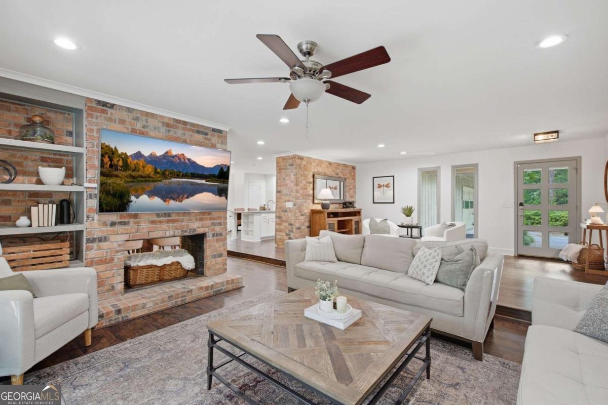 250 Rhine Drive Alpharetta - Photo 10