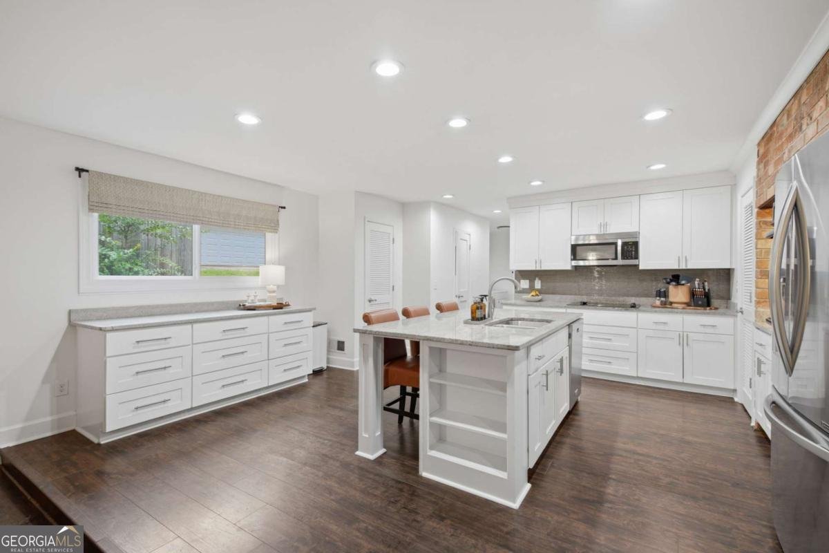 250 Rhine Drive Alpharetta - Photo 12