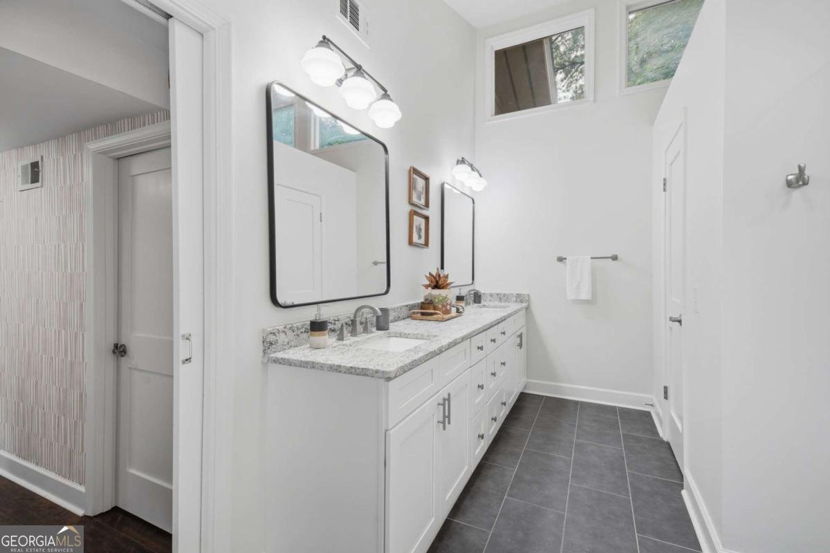 250 Rhine Drive Alpharetta - Photo 19