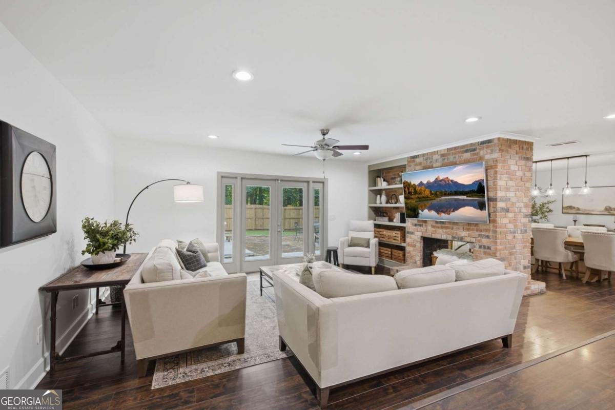 250 Rhine Drive Alpharetta - Photo 7