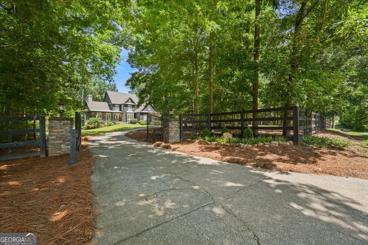 1355 Freehome Road Canton - Photo 6
