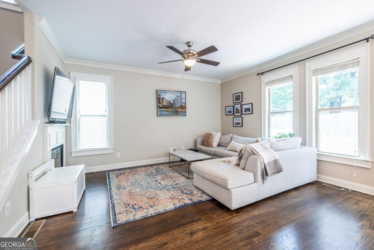 2102 Elvan Circle Atlanta - Photo 17
