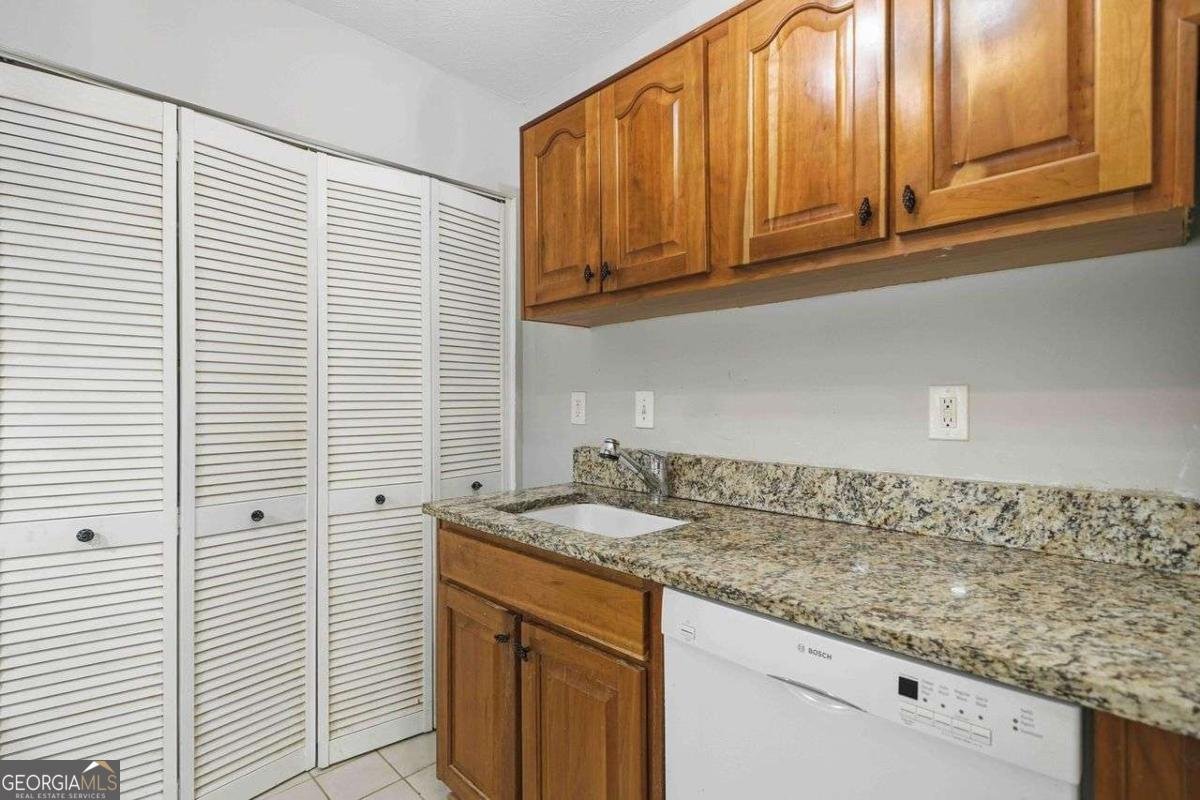 509 River Mill Circle Roswell - Photo 18