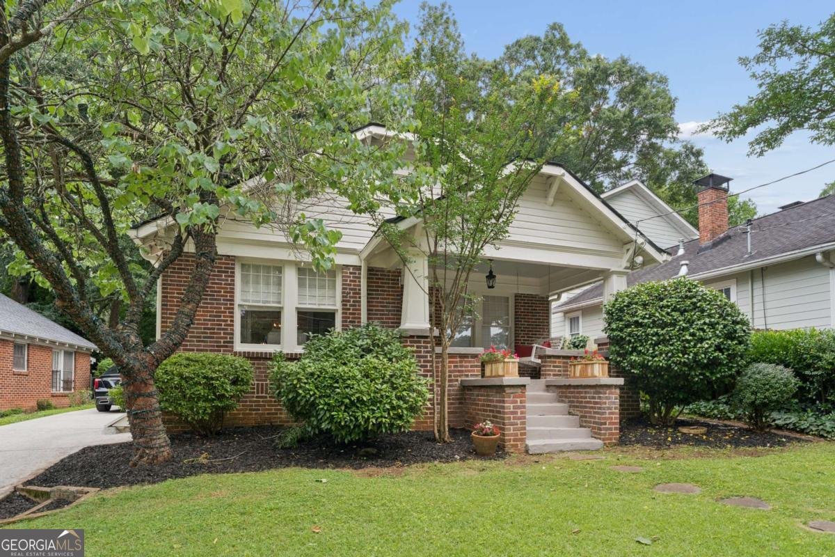 63 Lakeview Drive Atlanta - main photo
