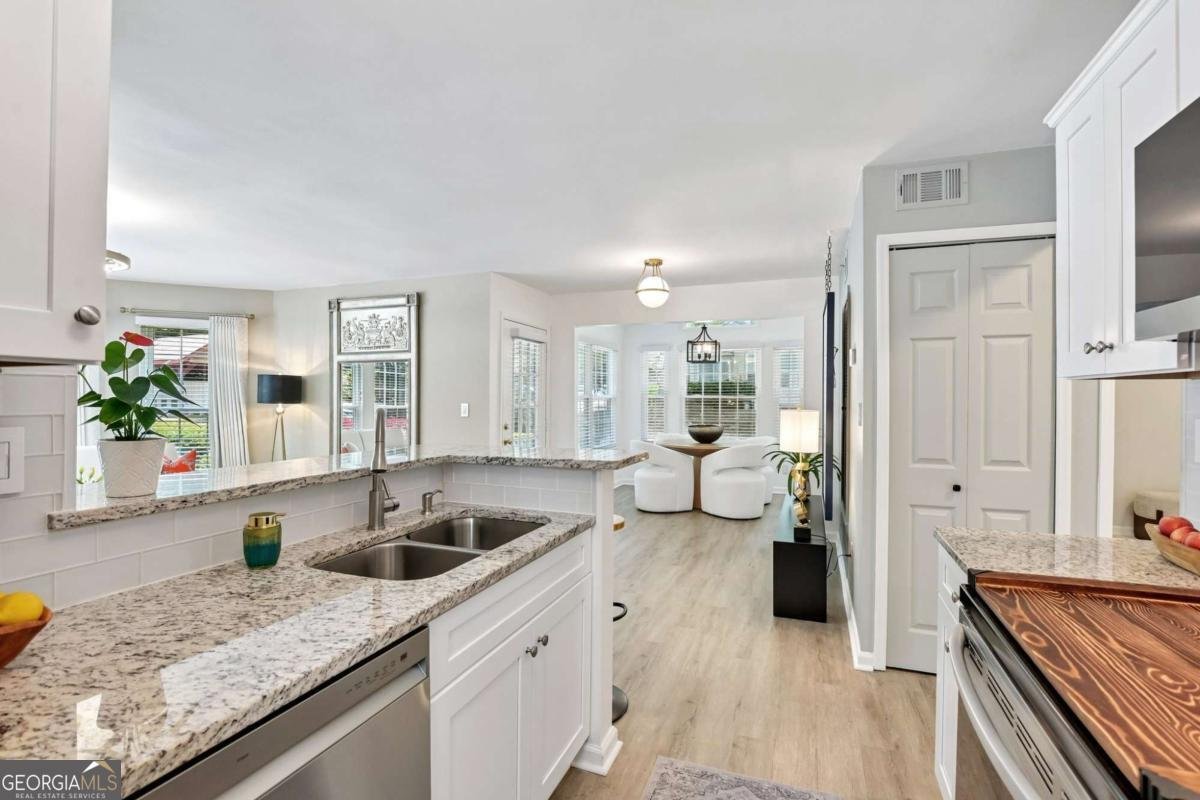 102 Hawkstone Way Alpharetta - Photo 9