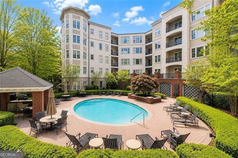 11 Perimeter Center Atlanta - main photo