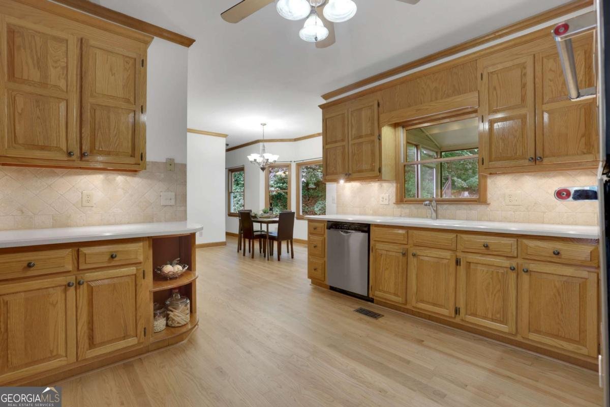 2405 Woodbridge Drive Marietta - Photo 14