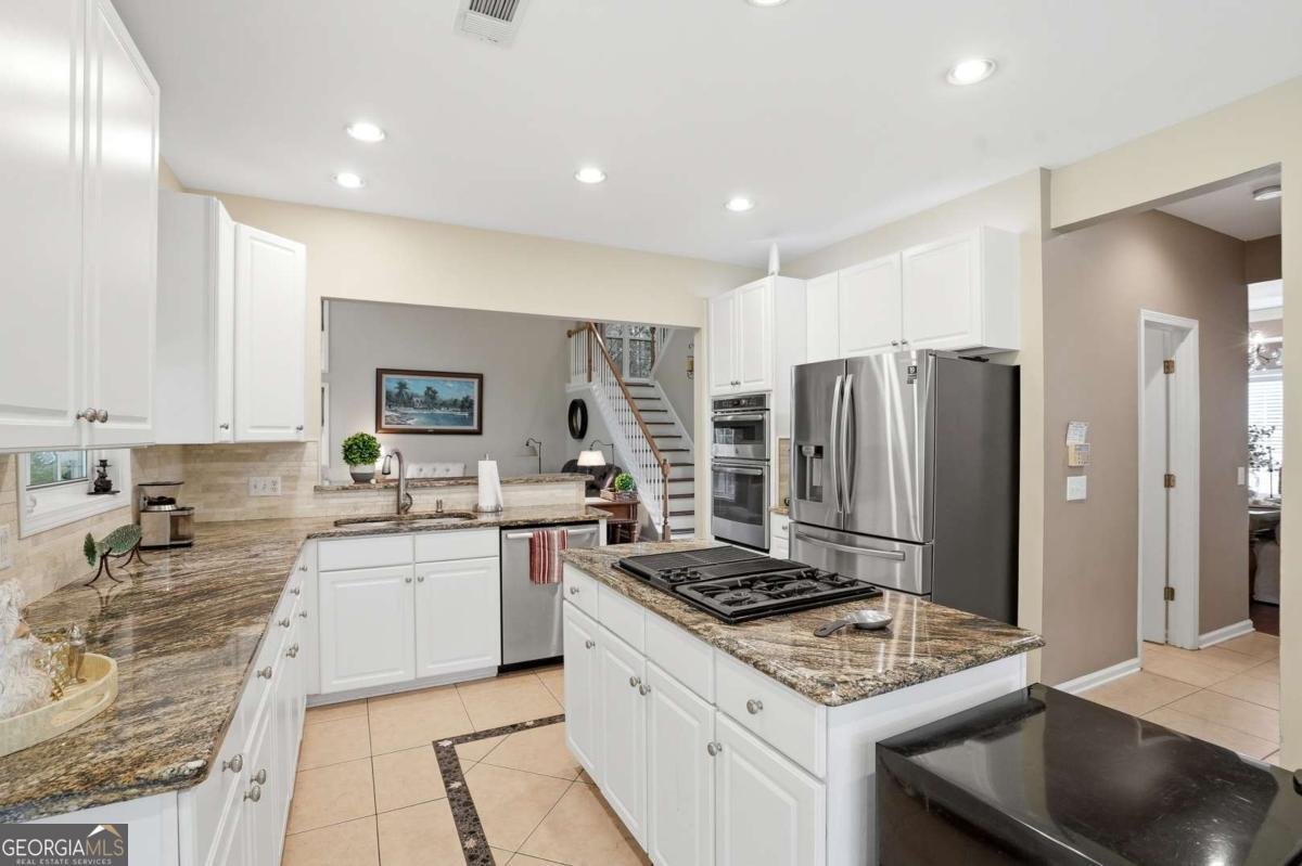 4040 Delamar Drive Cumming - Photo 13