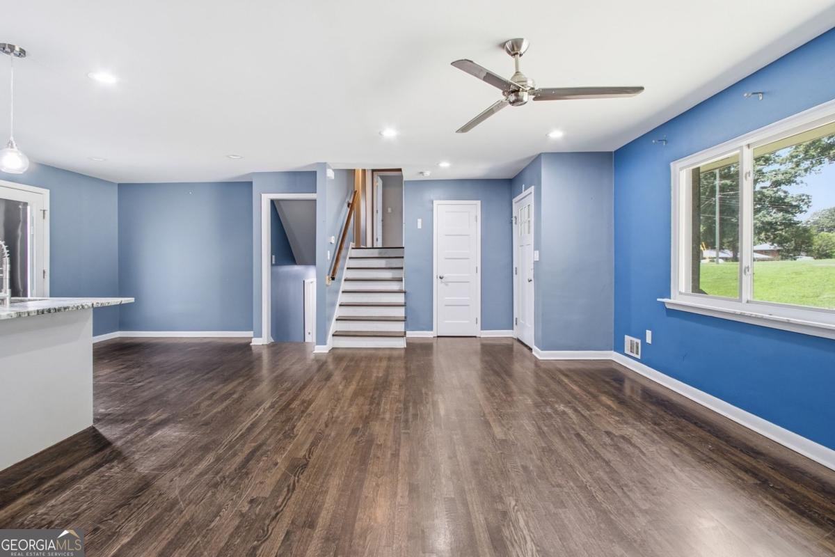 2241 Colleen Court Decatur - Photo 6