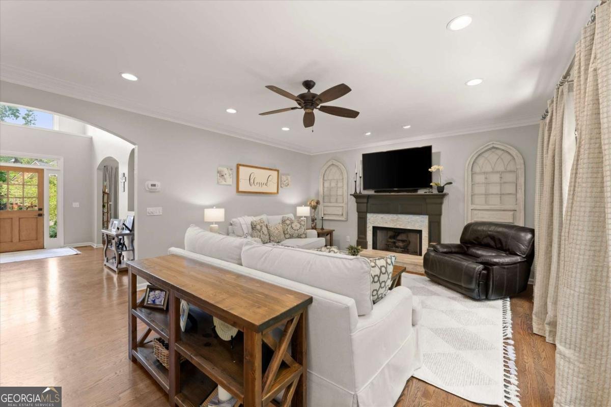 825 Eden Green Court Roswell - Photo 14
