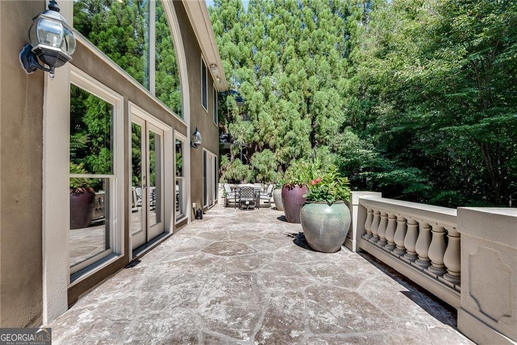 7135 Greatwood Trail Alpharetta - Photo 12