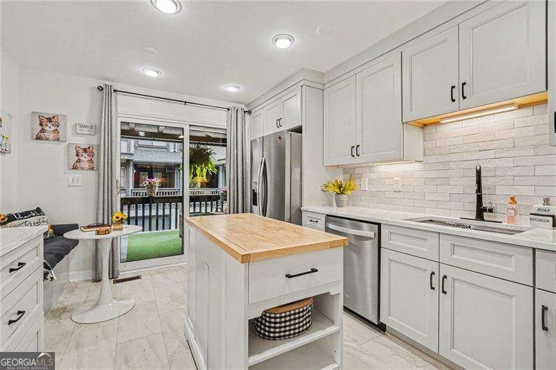 3078 Balearic Drive Marietta - Photo 8