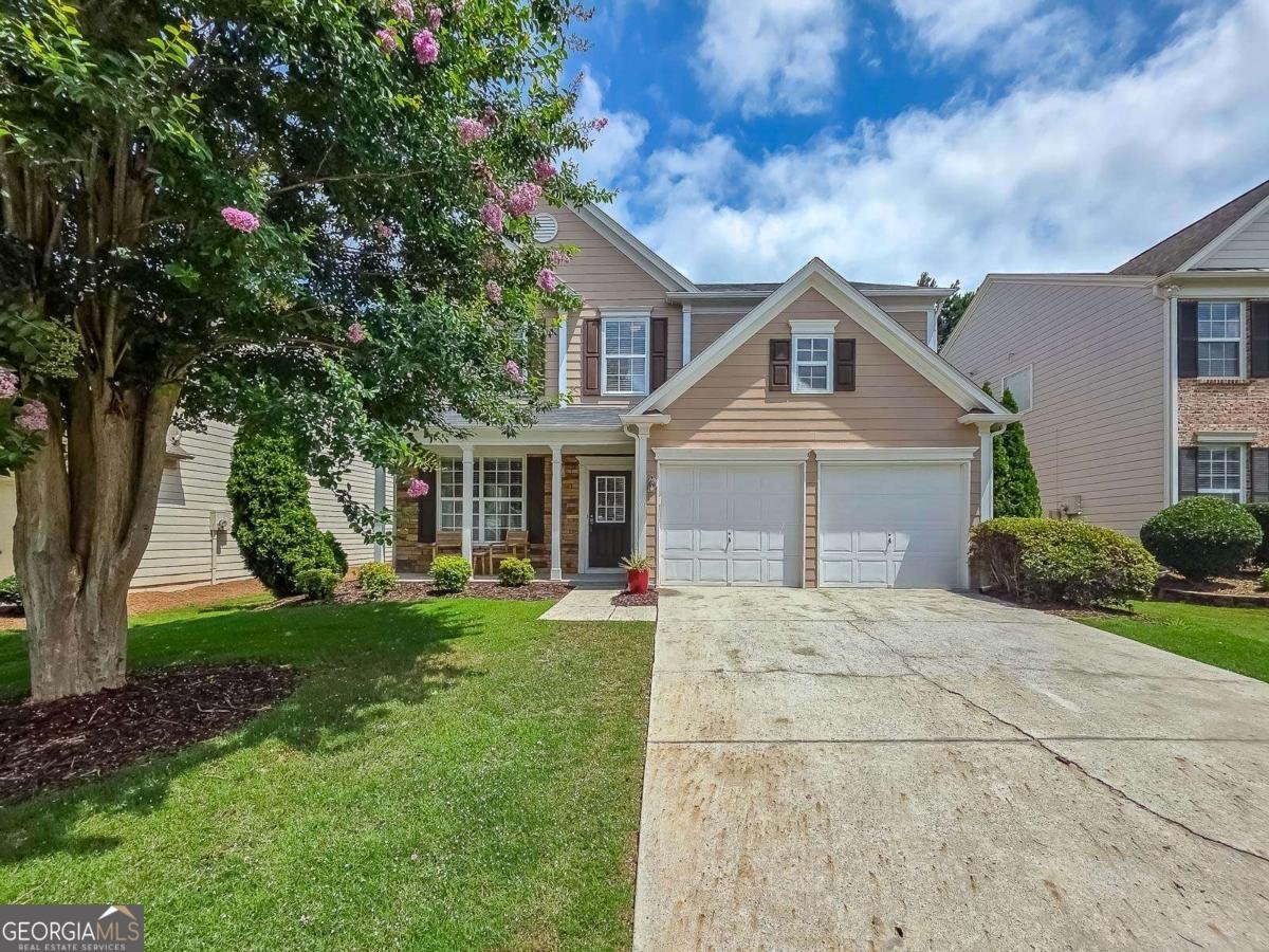 9025 Friarbridge Drive Suwanee - main photo