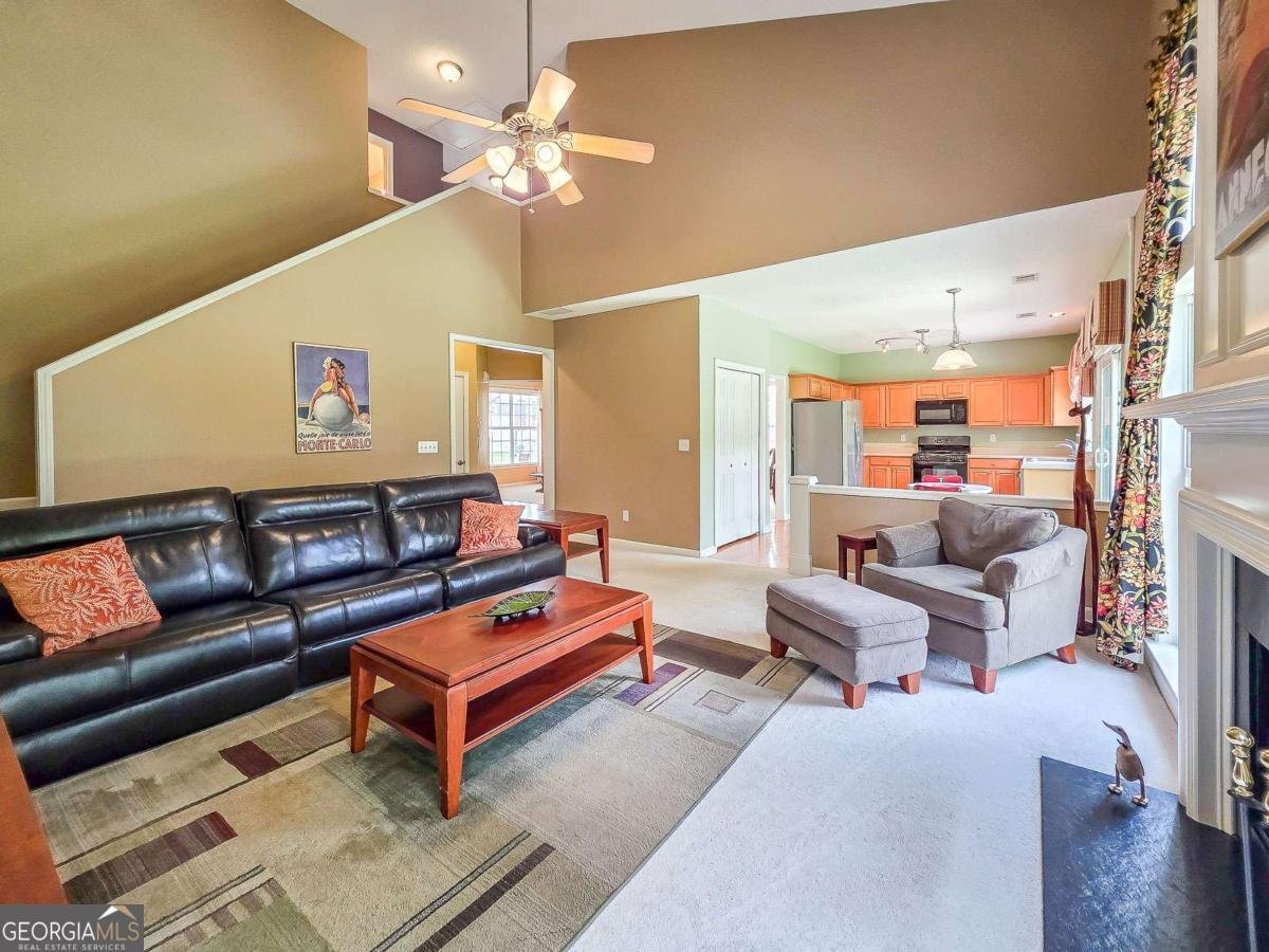 9025 Friarbridge Drive Suwanee - Photo 10