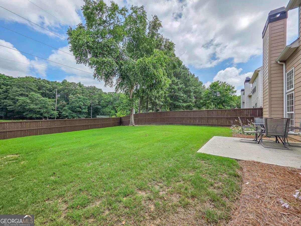 9025 Friarbridge Drive Suwanee - Photo 32