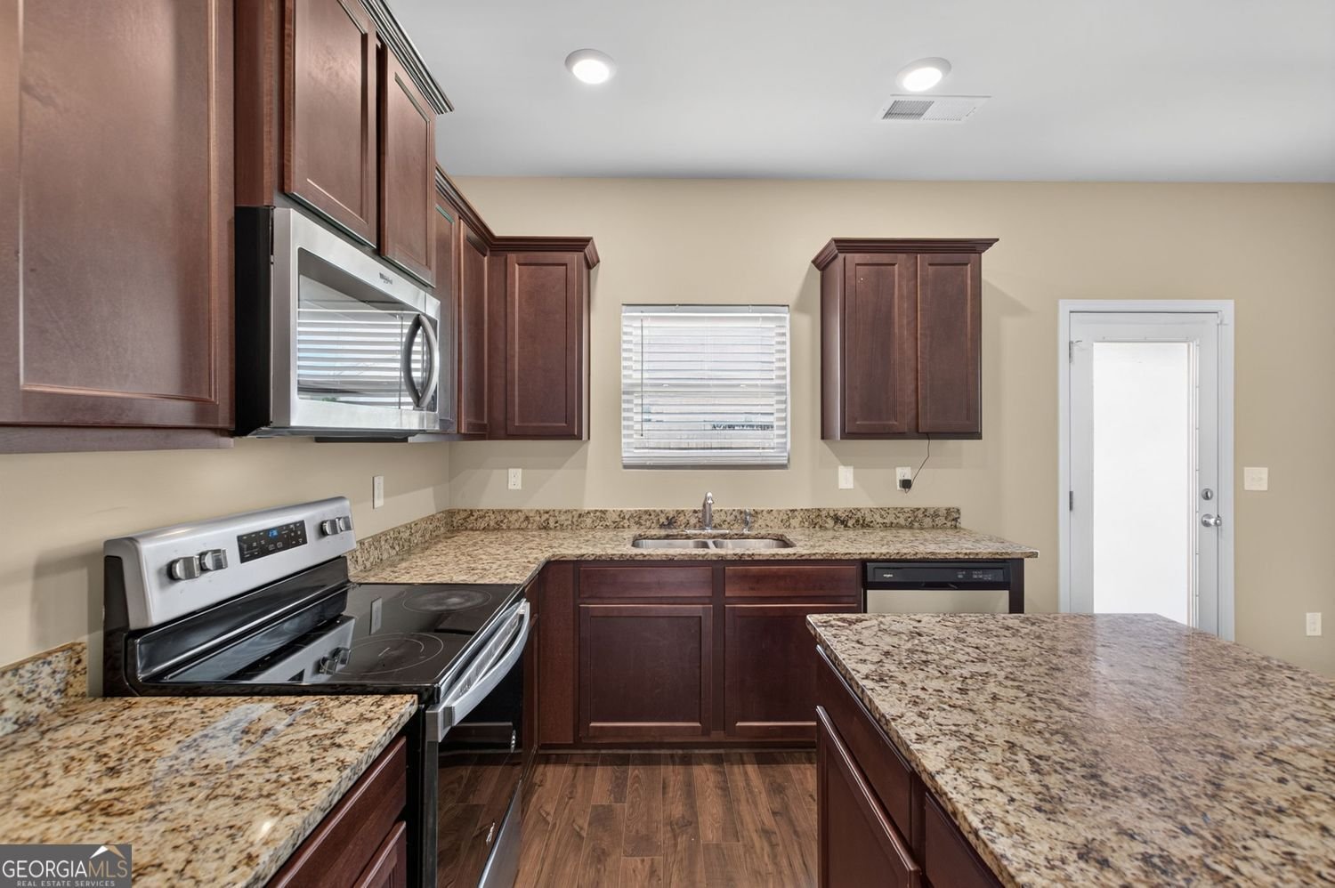 2050 Theberton Trail Locust Grove - Photo 10