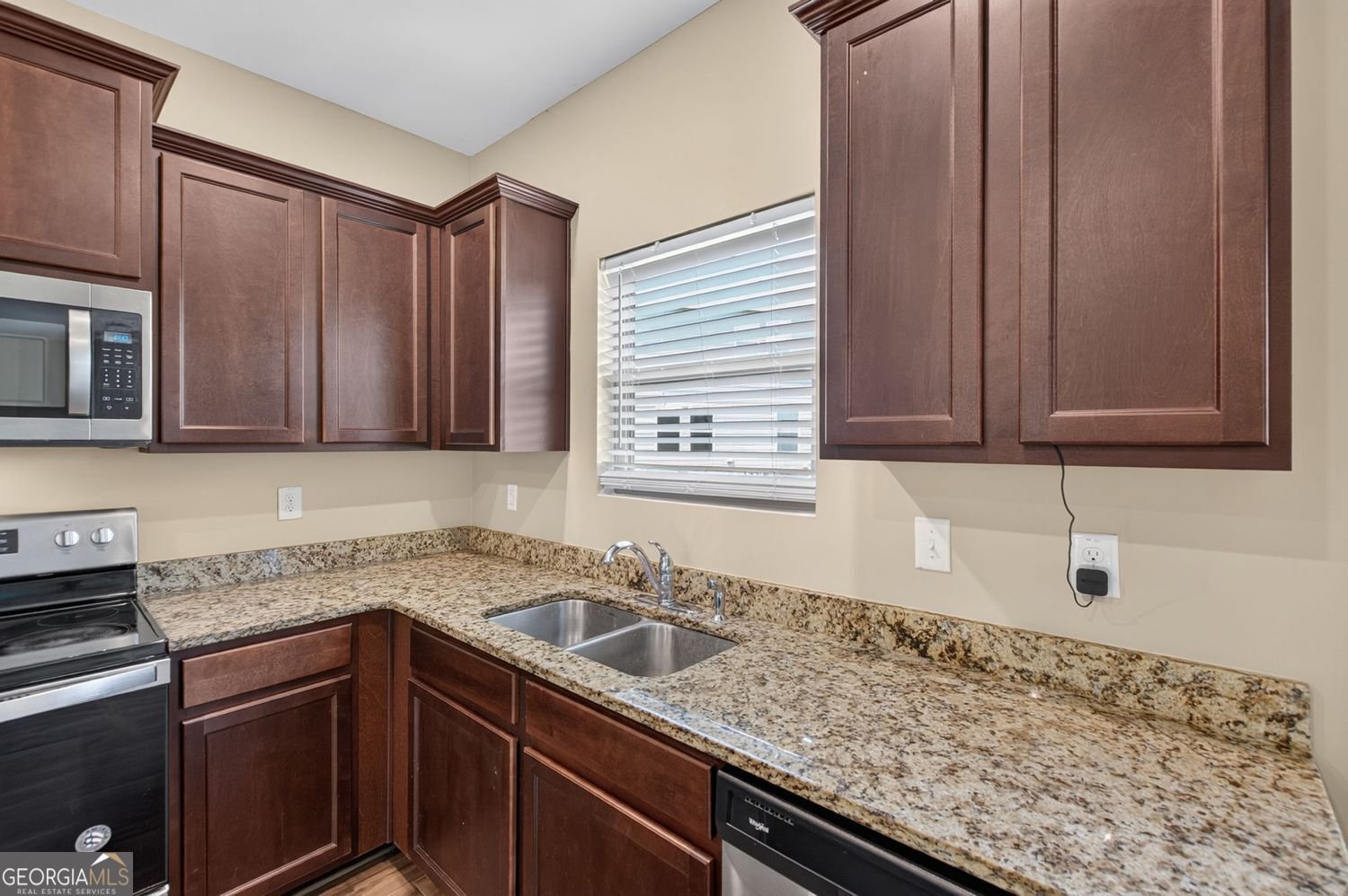 2050 Theberton Trail Locust Grove - Photo 12
