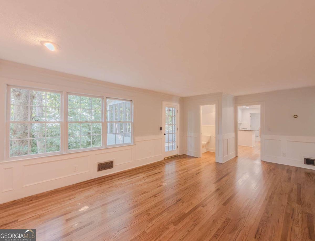 640 Brandi Lane Lawrenceville - Photo 6