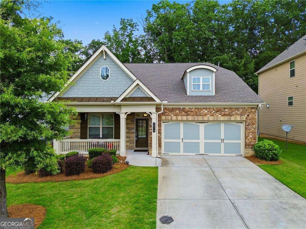 2910 Prestwood Drive Cumming - main photo