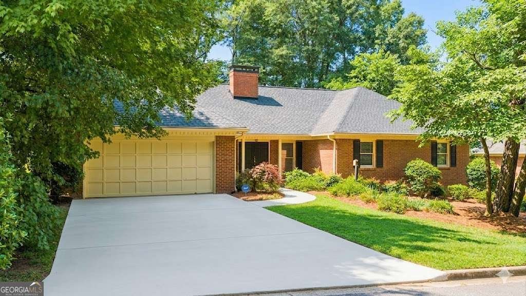 2792 Livsey Drive Tucker - main photo