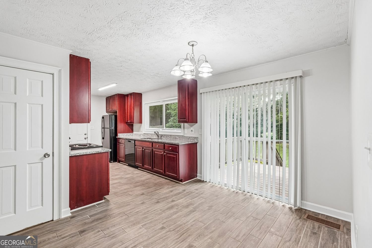 6921 Fairways Drive Douglasville - Photo 12