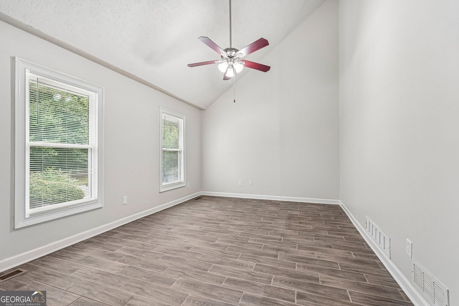 6921 Fairways Drive Douglasville - Photo 7
