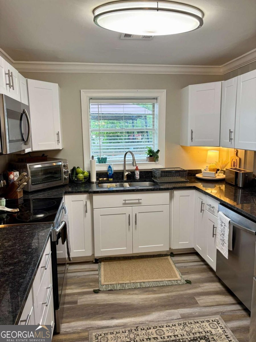 199 Harris Street Toccoa - Photo 11