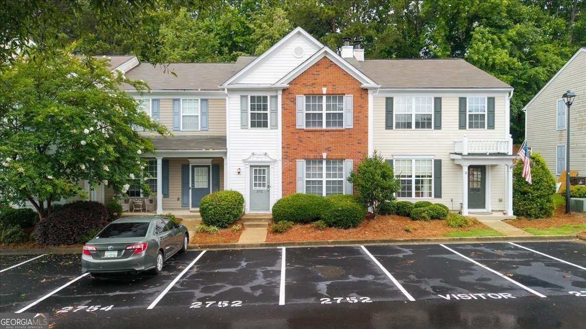 2752 Ashleigh Lane Alpharetta - main photo