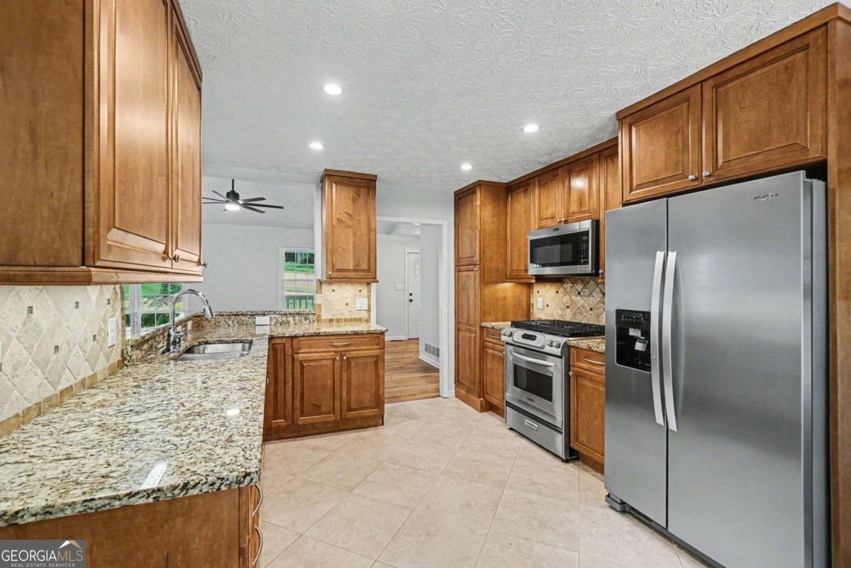 1037 Atherton Lane Woodstock - Photo 7