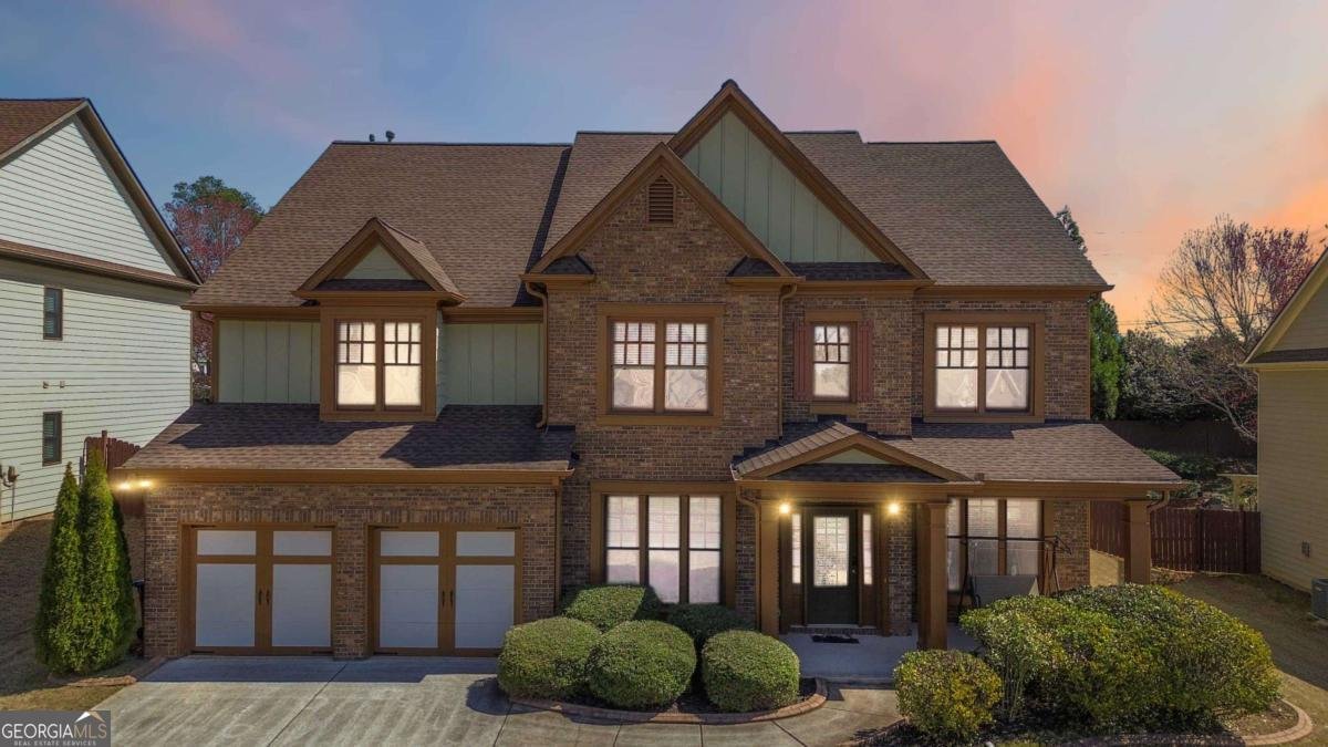1340 Waverly Glen Drive Alpharetta - main photo